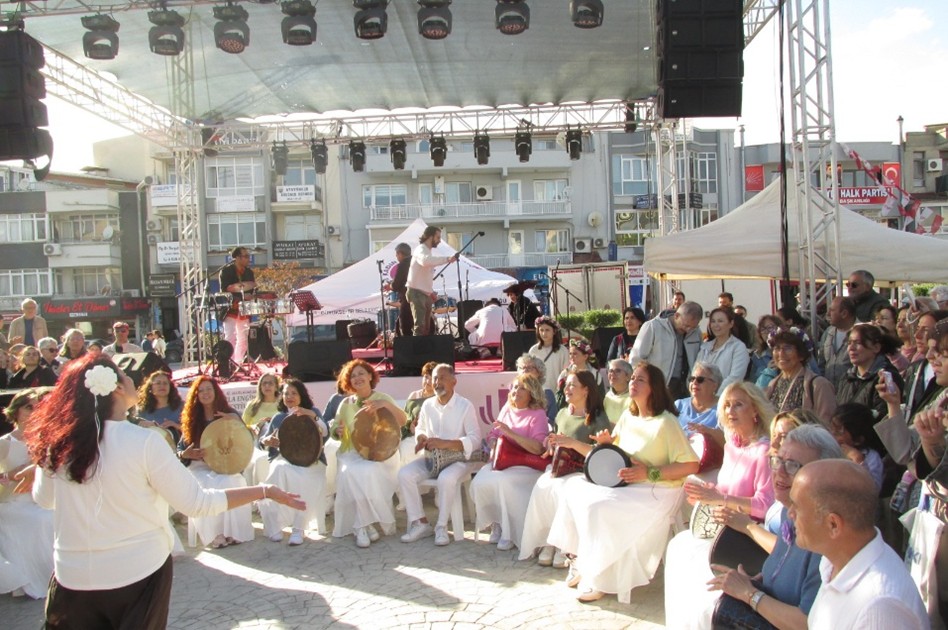 Urla fotoğrafı 3